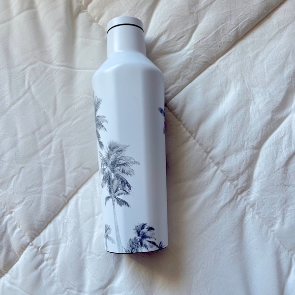 Corkcicle Water Bottle - Picture 3 of 6
